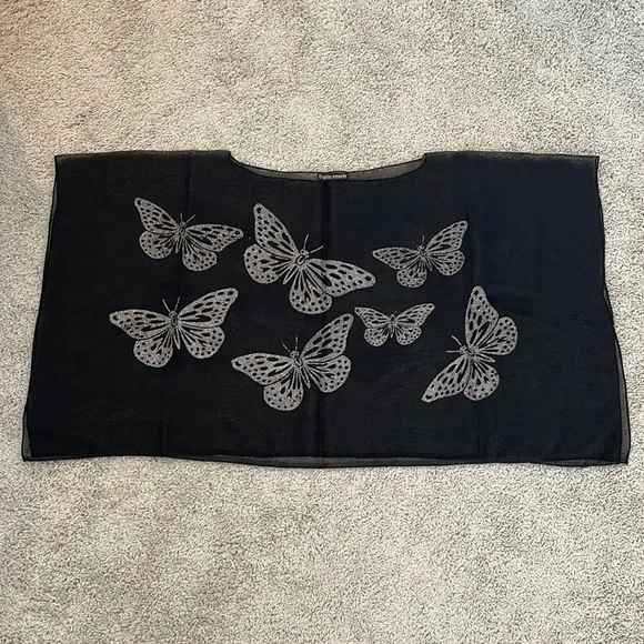 Traffic People Scarf Coverup Cropped Top - Picture 9 of 12